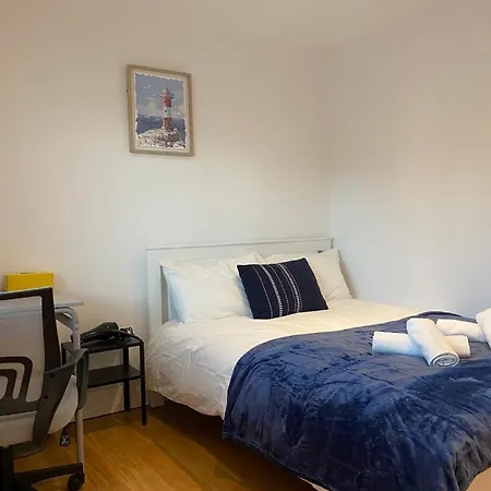 Private Rooms Near Euston Station, Central Лондон Экстерьер фото