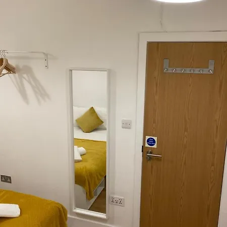 Private Rooms Near Euston Station, Central Лондон Экстерьер фото