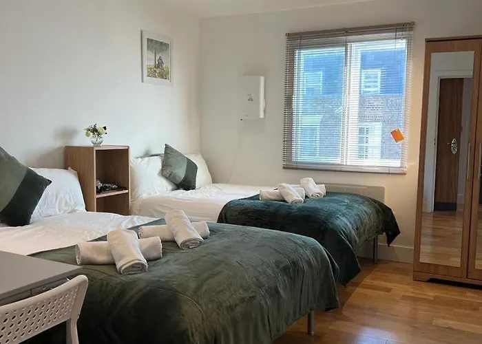 Cosy Private Rooms Near Euston Station, Central London